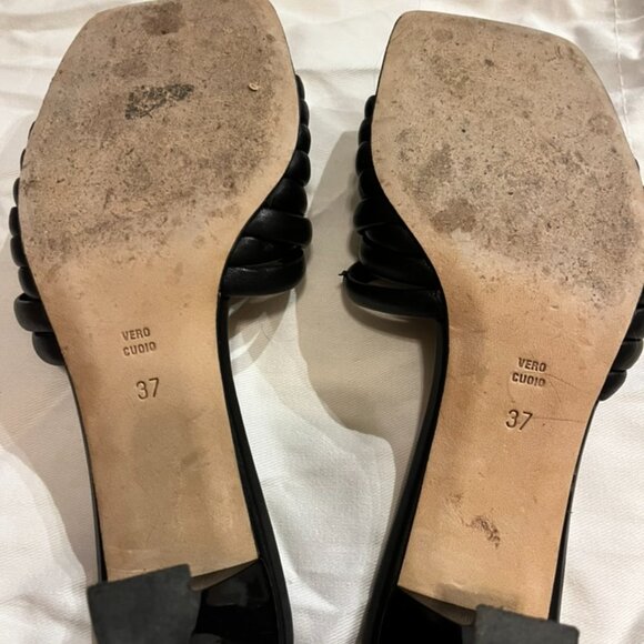 Chelsea Paris Sandals - Picture 6 of 6